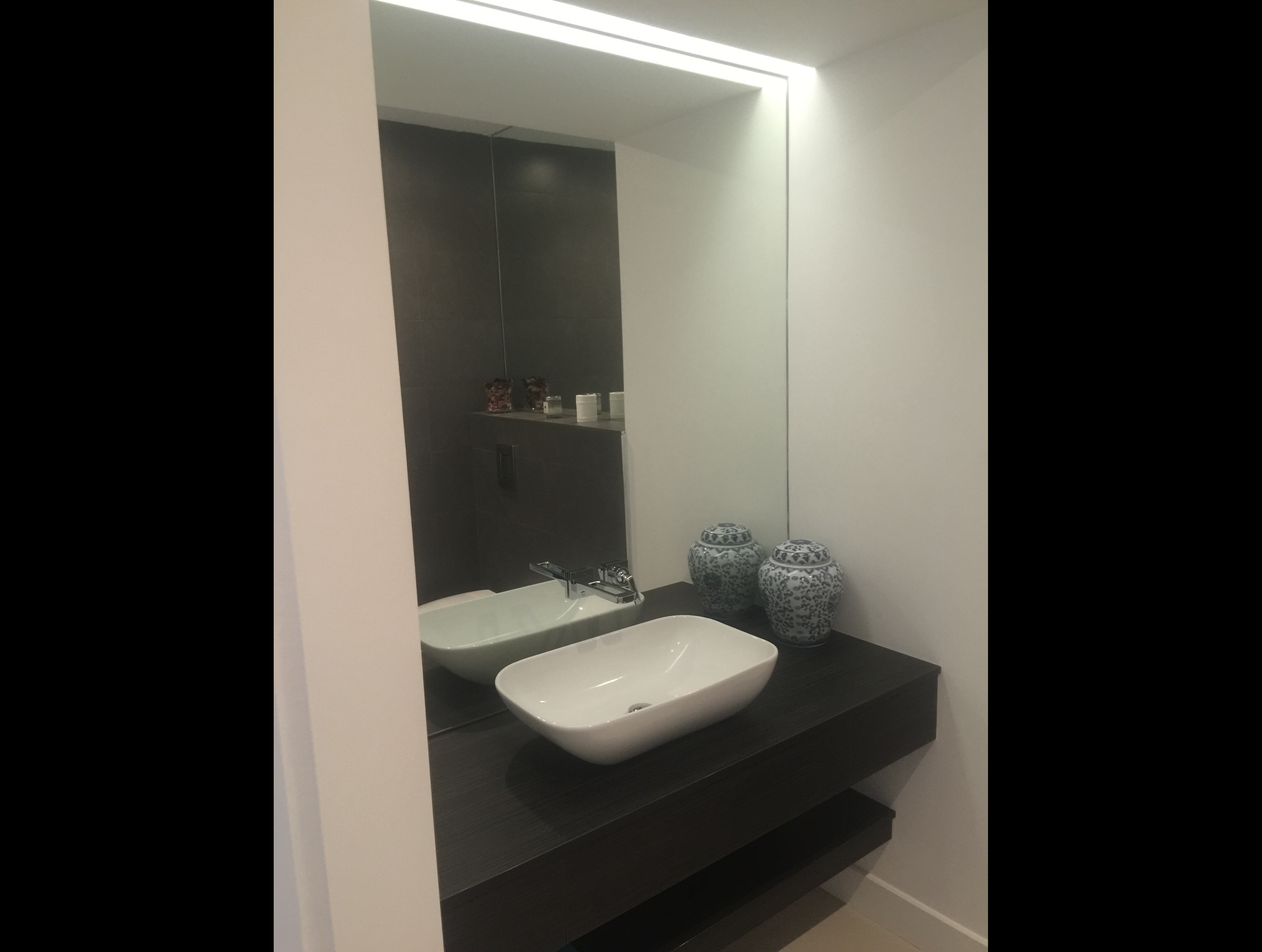 W/C niche light - Banstead